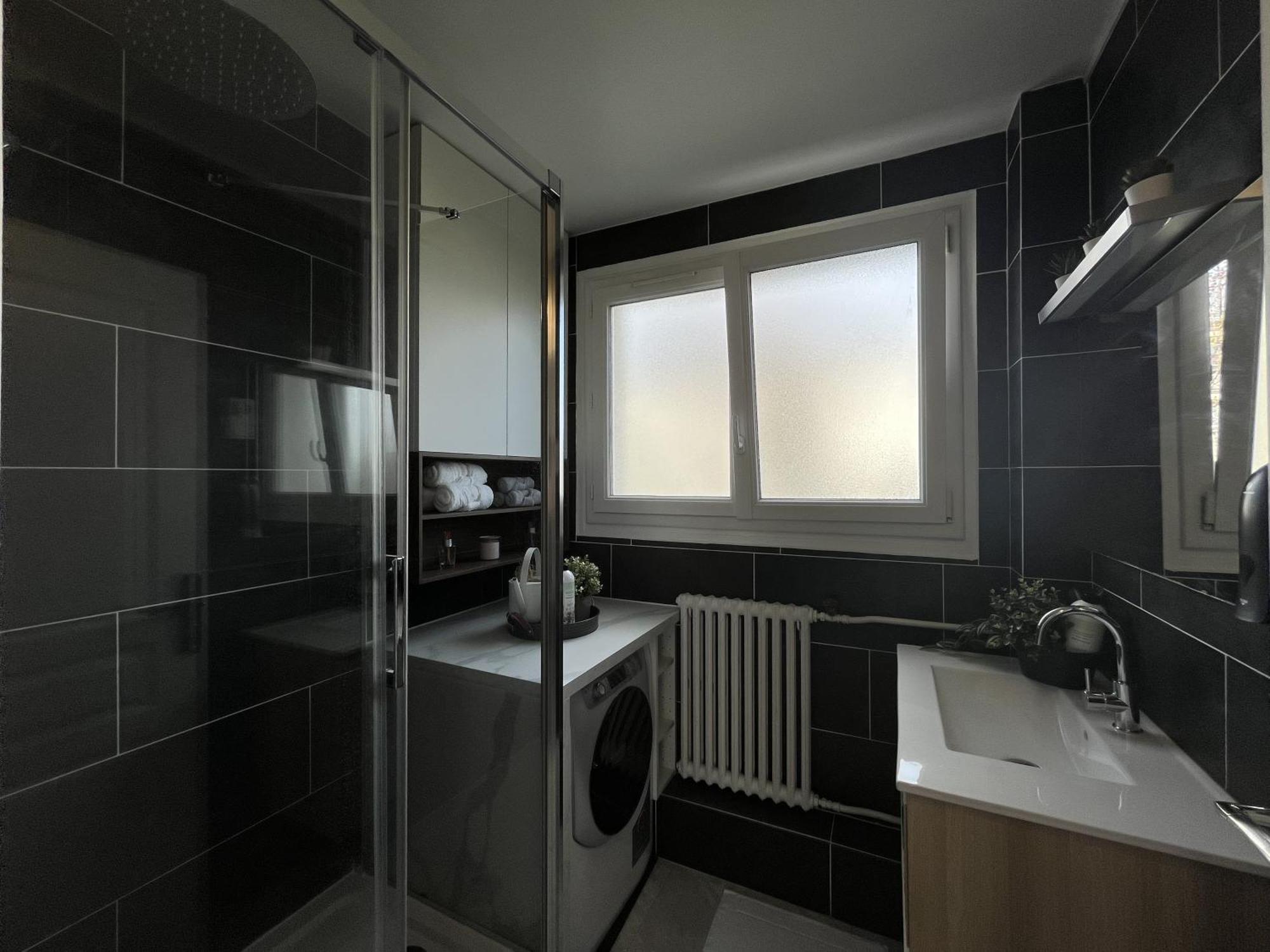 Entire 60M2 Apartment - Close To Paris - Parking - Kitchen - 2Min Rerb - Olympic'24 Bourg-la-Reine Ngoại thất bức ảnh