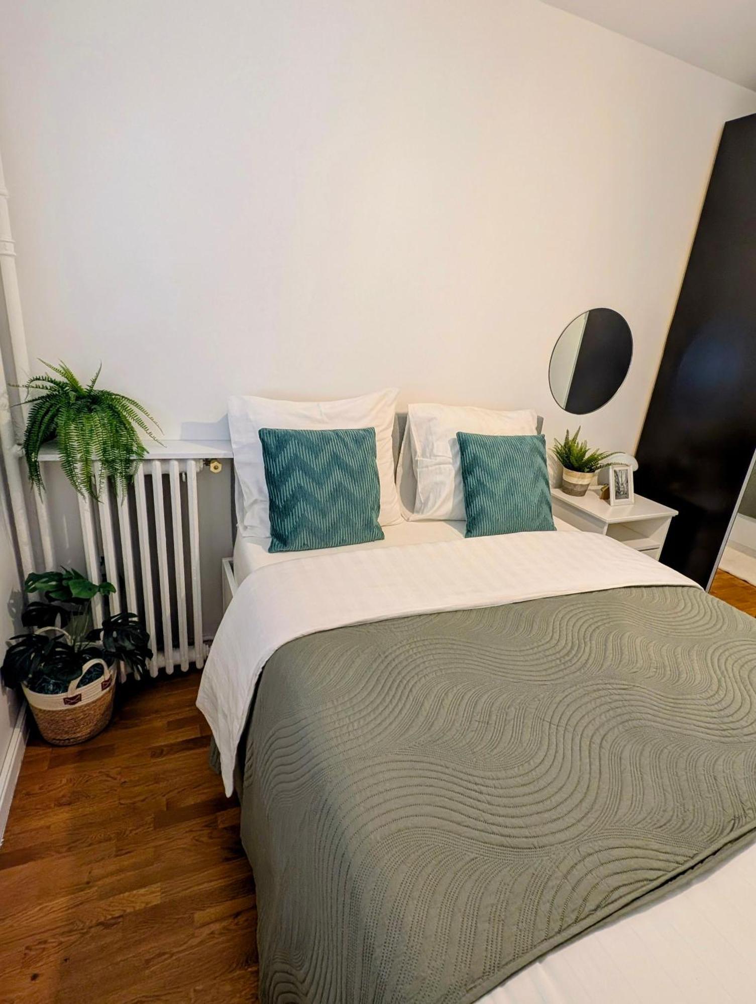 Entire 60M2 Apartment - Close To Paris - Parking - Kitchen - 2Min Rerb - Olympic'24 Bourg-la-Reine Ngoại thất bức ảnh